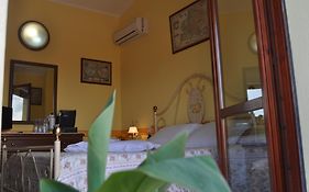 Ariedo Bed And Breakfast